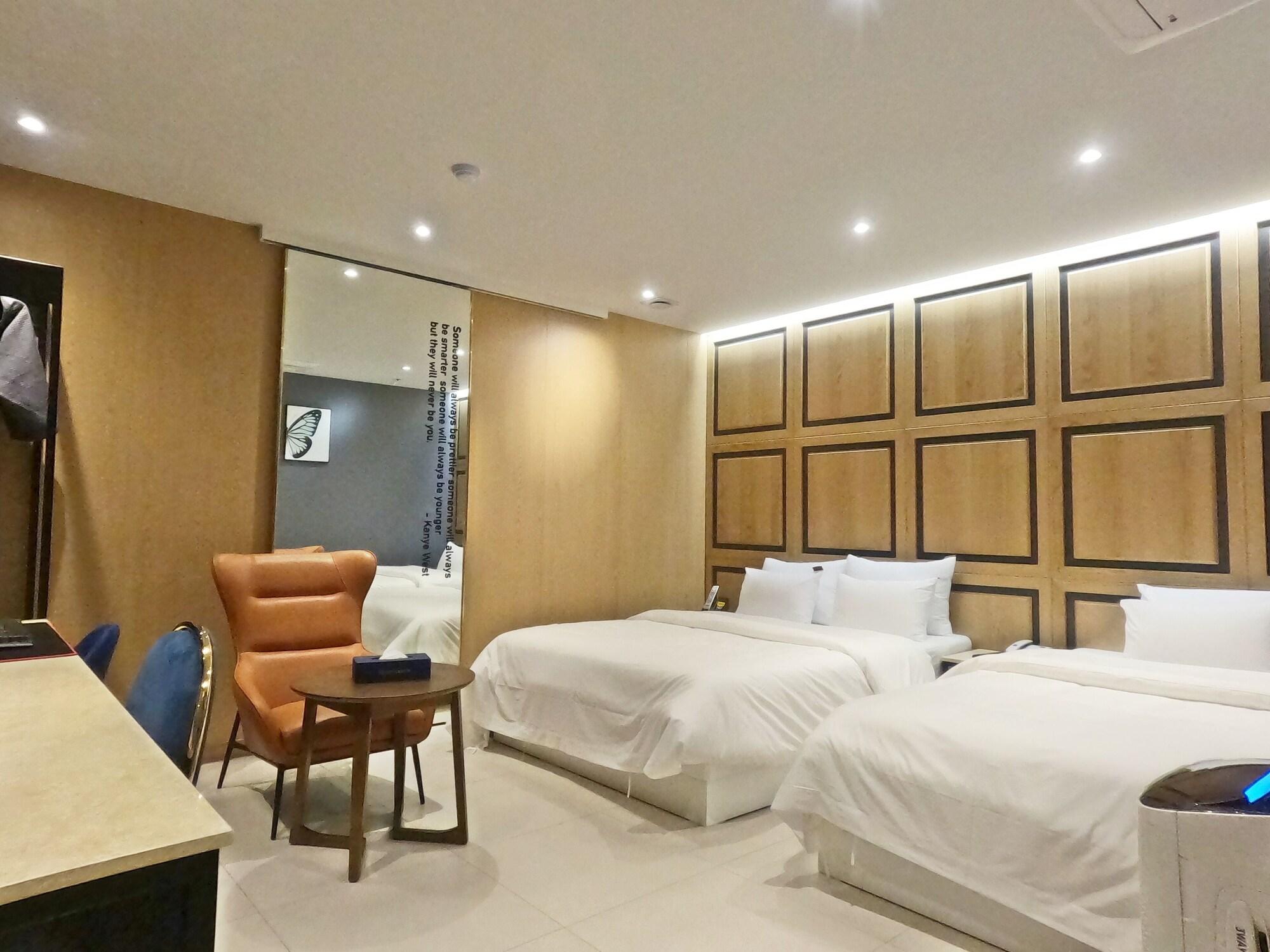 Millennium Hotel Kōyō Eksteriør bilde